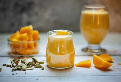 Mangovo proteinové smoothie